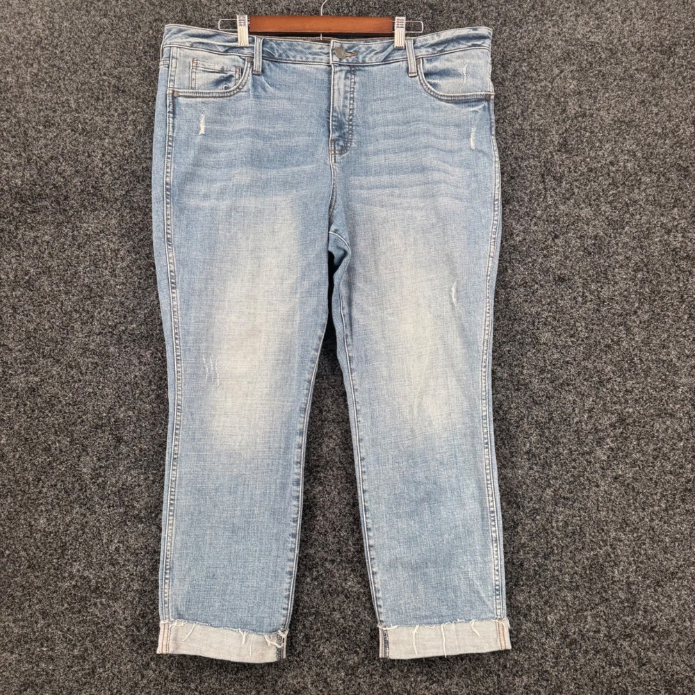 KUT from the Kloth Catherine Fab Ab Boyfriend Jeans Light Wash High Rise Denim
